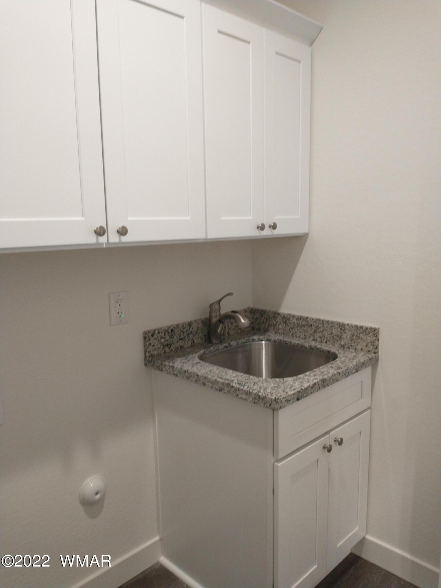 855 Cobble Lane Taylor, AZ 85939 - Photo 13 of 30