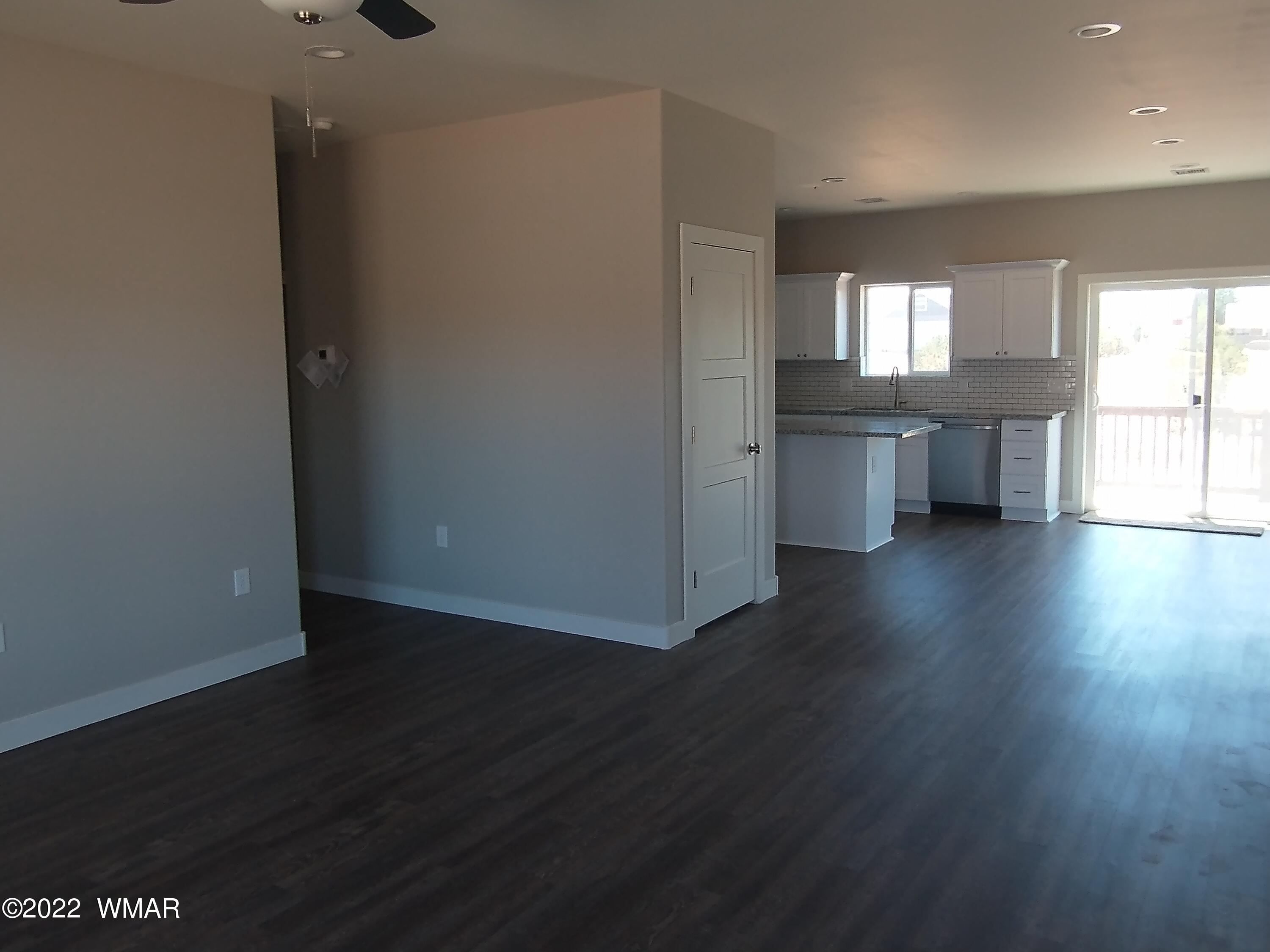 855 Cobble Lane Taylor, AZ 85939 - Photo 8 of 30