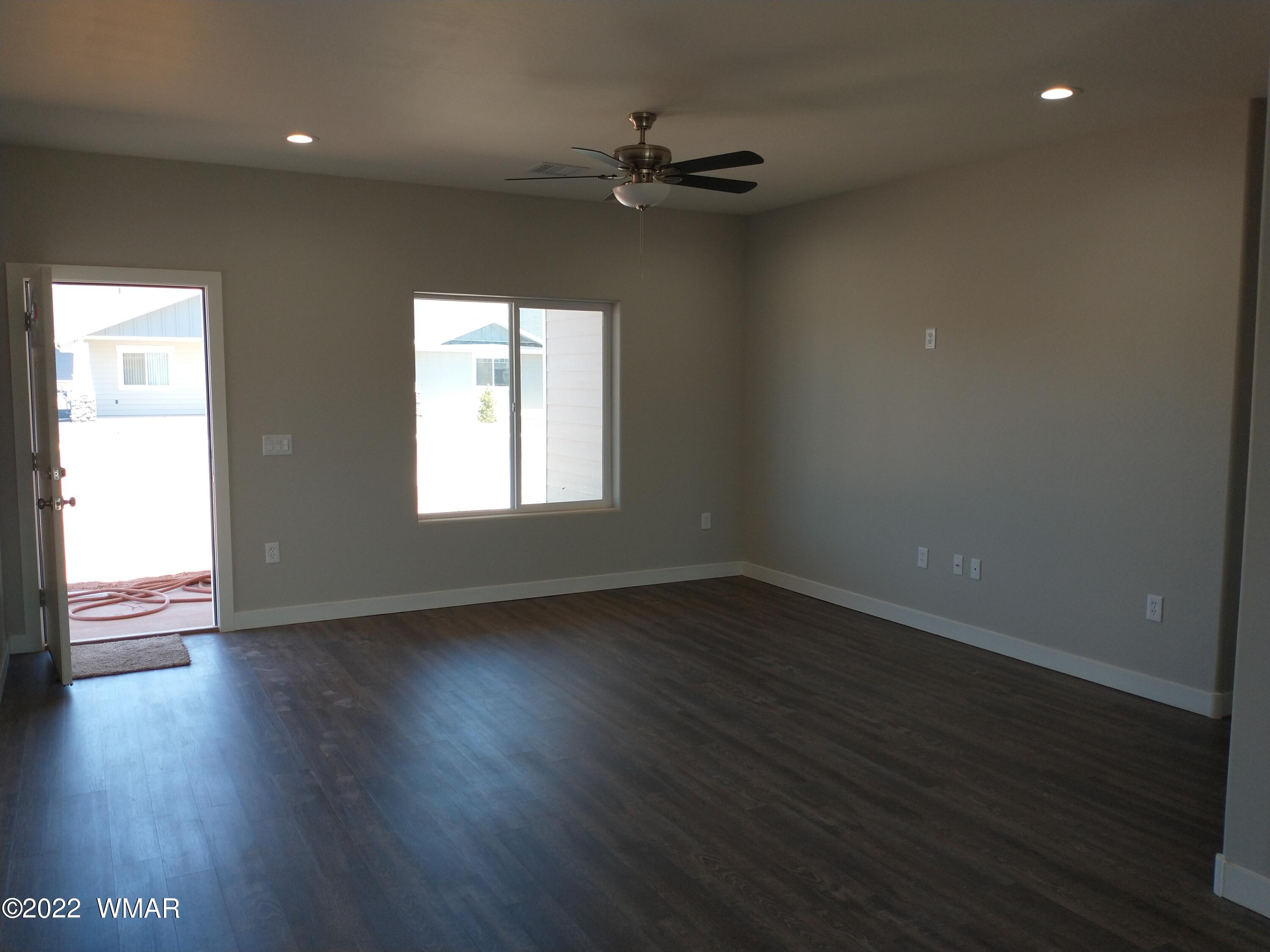 855 Cobble Lane Taylor, AZ 85939 - Photo 10 of 30
