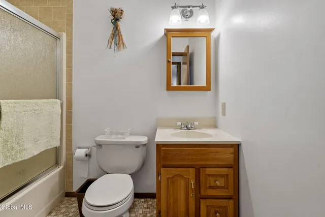 $249,900 | 11 Abel Drive, Johnstown, NY 12095