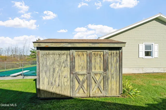 $249,900 | 11 Abel Drive, Johnstown, NY 12095