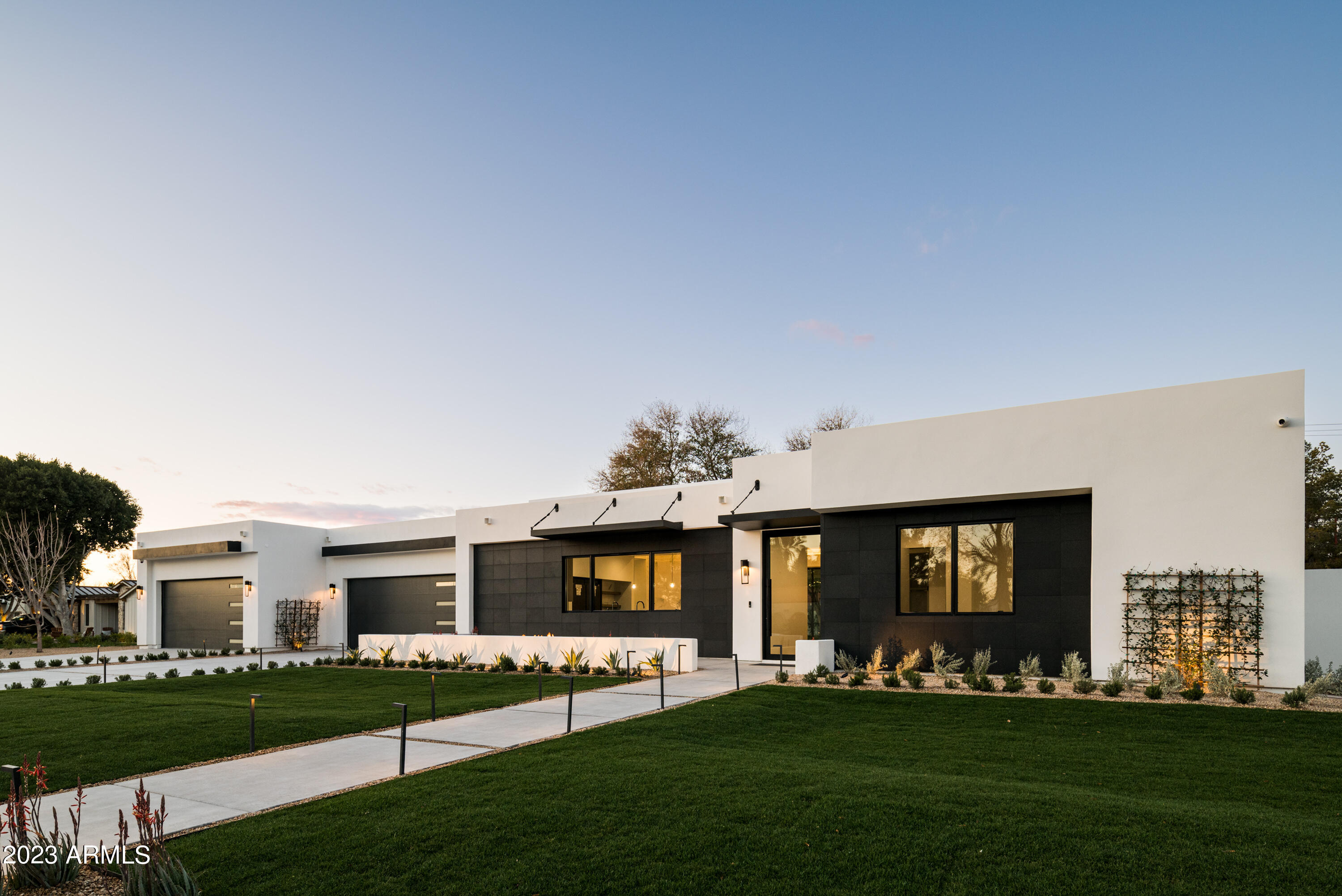 3944 East Roma Avenue Phoenix, AZ 85018 - Photo 2 of 30 Front Elevation