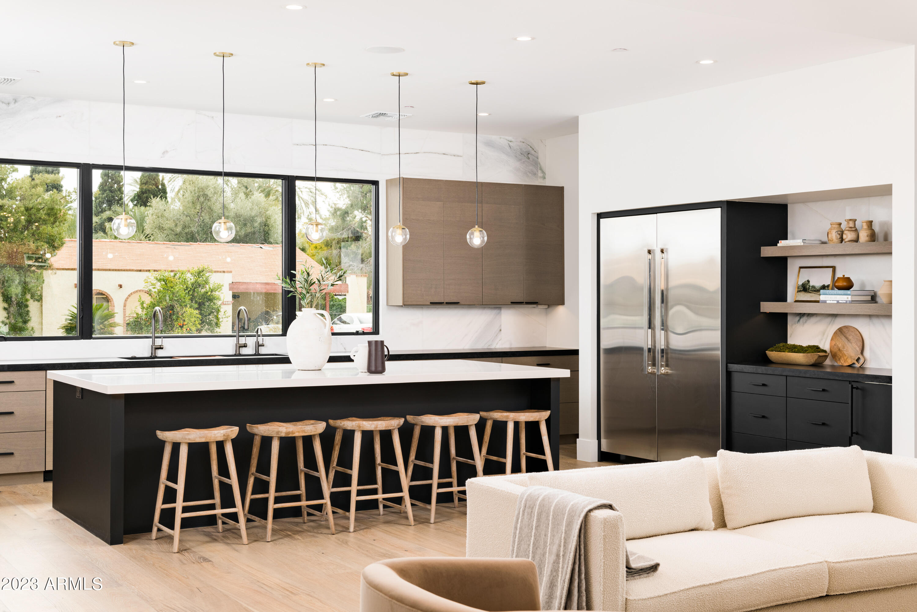 3944 East Roma Avenue Phoenix, AZ 85018 - Photo 9 of 30 Kitchen