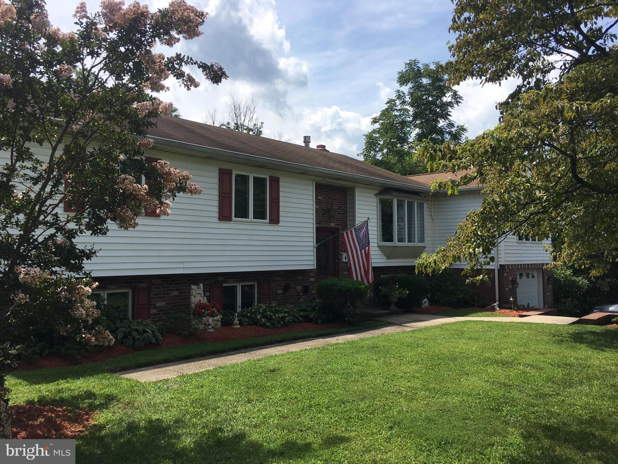 1909 Beverly Road Baltimore, MD 21228 - Photo 3 of 77