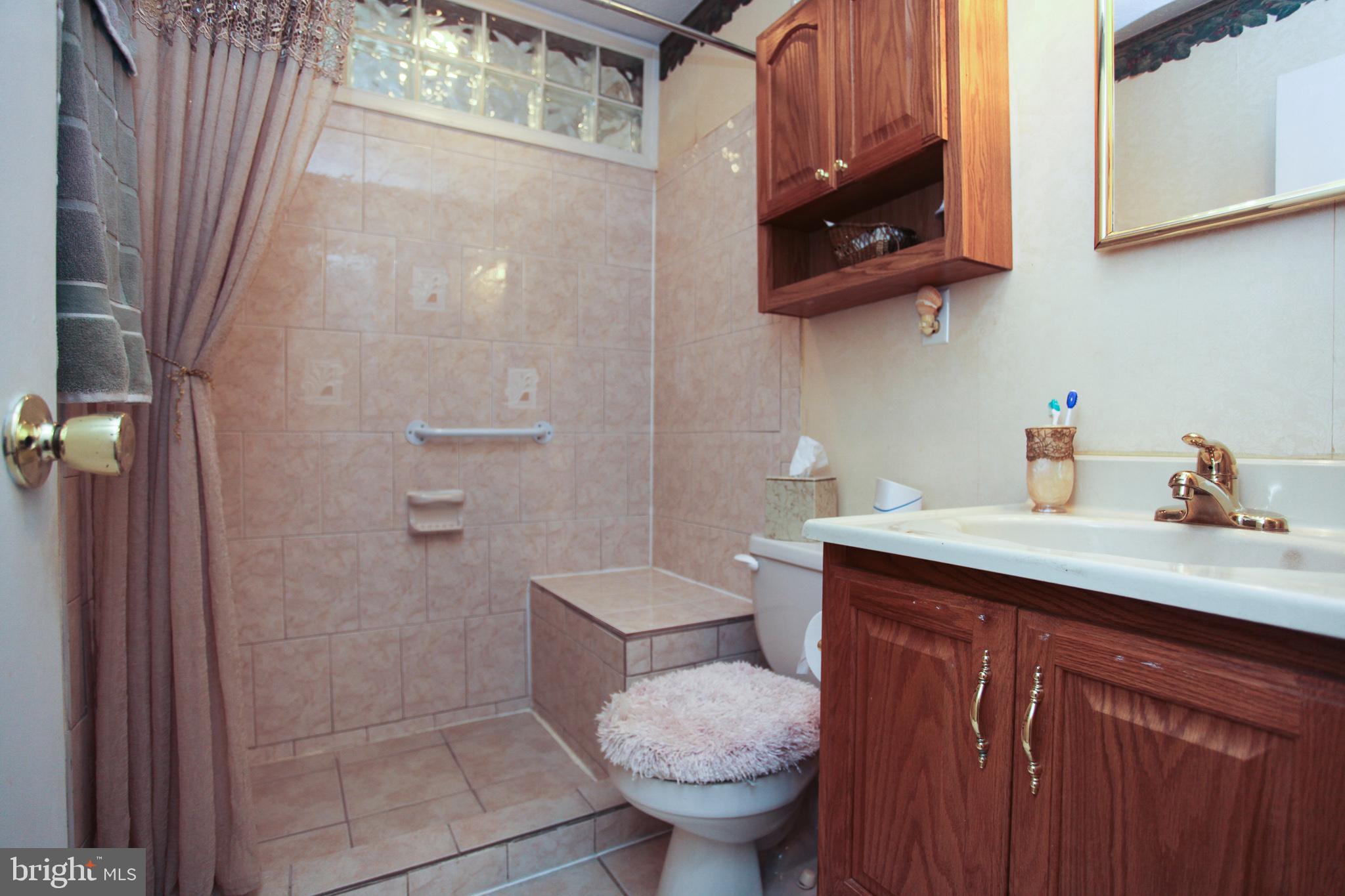 1909 Beverly Road Baltimore, MD 21228 - Photo 24 of 77