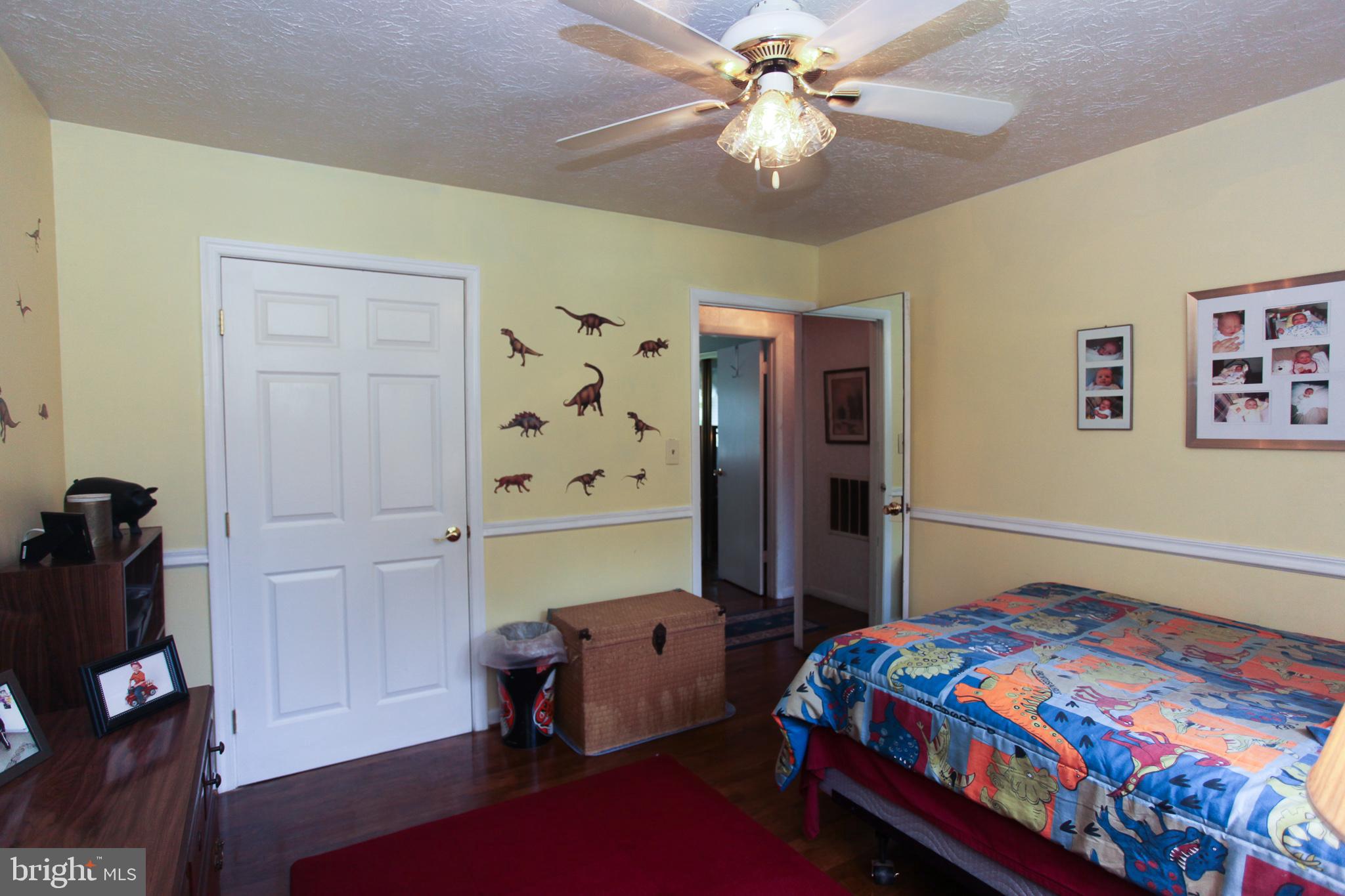 1909 Beverly Road Baltimore, MD 21228 - Photo 33 of 77