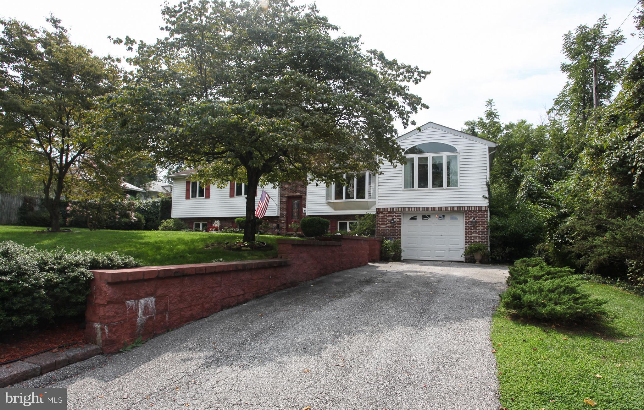 1909 Beverly Road Baltimore, MD 21228 - Photo 5 of 77