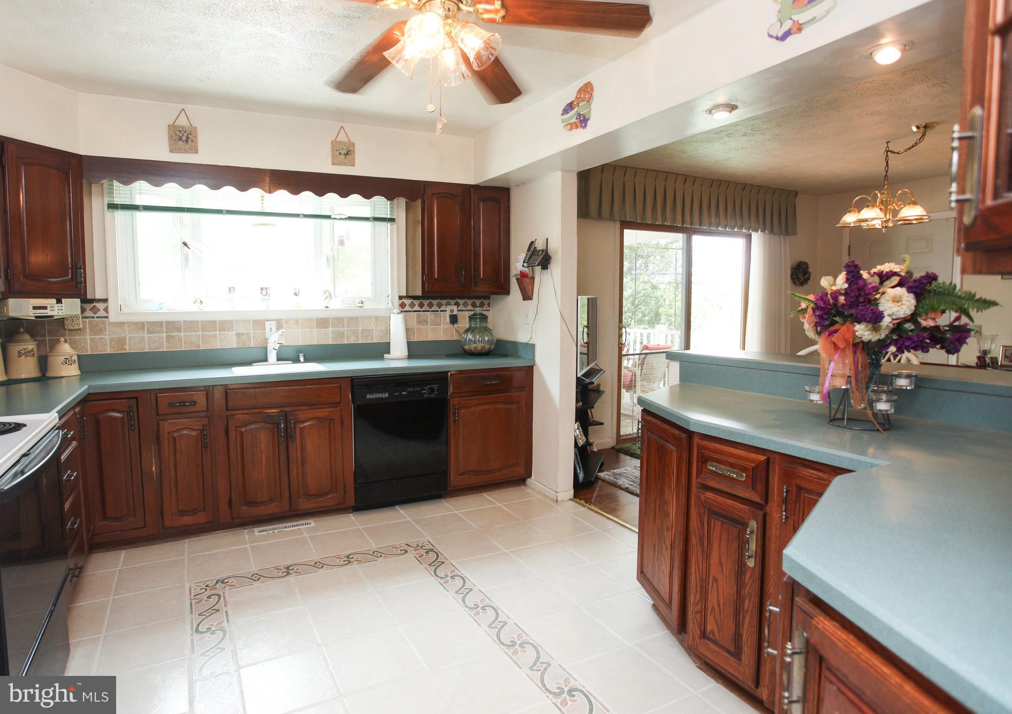 1909 Beverly Road Baltimore, MD 21228 - Photo 48 of 77