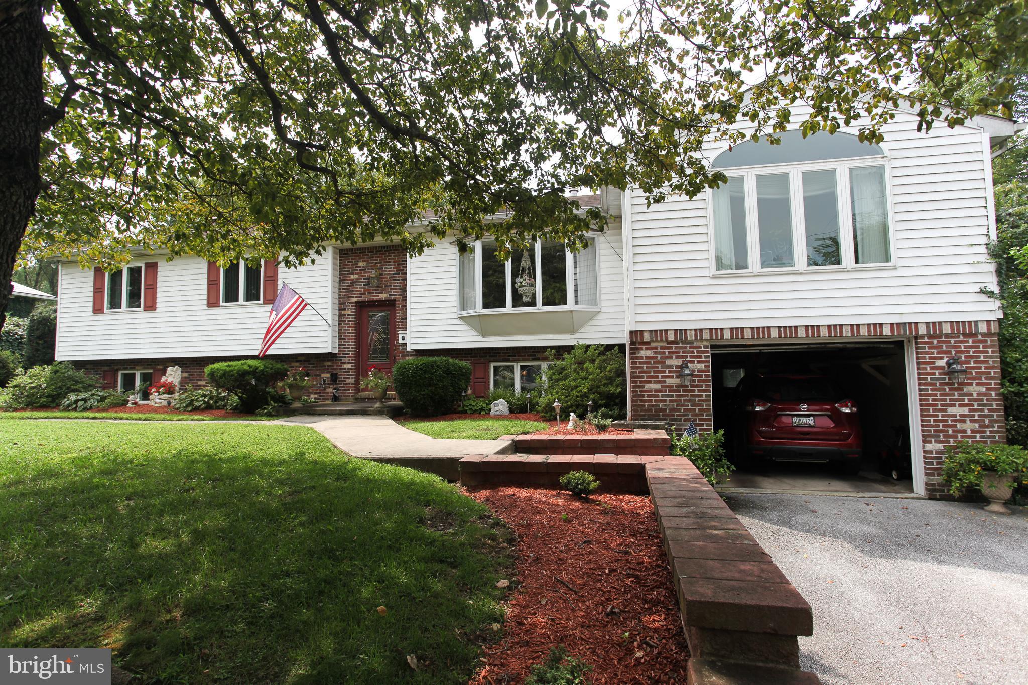 1909 Beverly Road Baltimore, MD 21228 - Photo 7 of 77