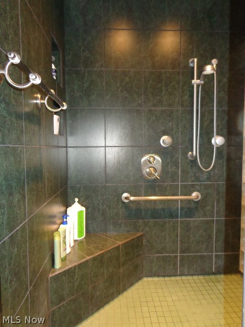 176 Burns Road Elyria, OH 44035 - Photo 20 of 25 Gallery Image 20