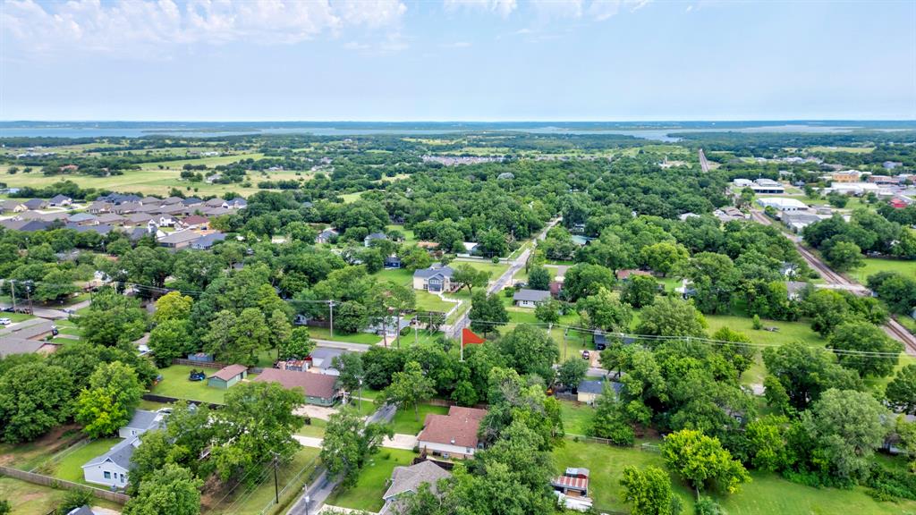 327 West McKinney Street Pilot Point, TX 76258 - Photo 28 of 29