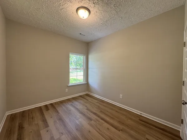 $333,800 | 37 Laurel View Street, Manchester, TN 37355