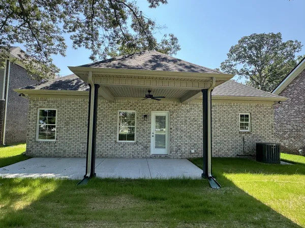 $333,800 | 37 Laurel View Street, Manchester, TN 37355