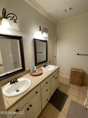 $529,000 | 1063 Precious Lane Southeast, Brookhaven, MS 39601