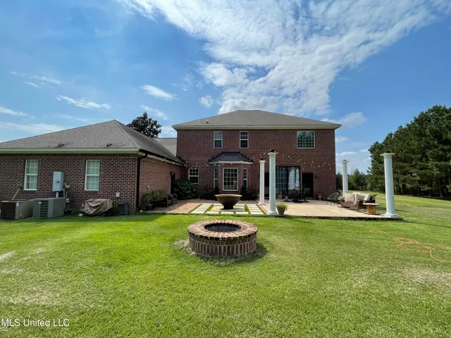 $529,000 | 1063 Precious Lane Southeast, Brookhaven, MS 39601