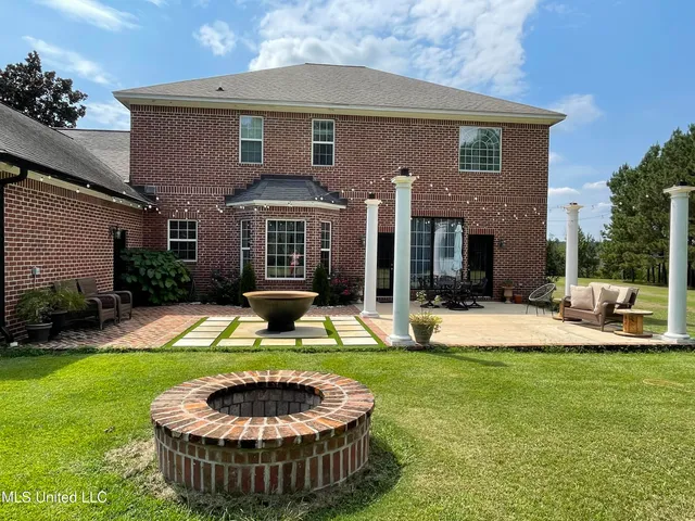 $529,000 | 1063 Precious Lane Southeast, Brookhaven, MS 39601