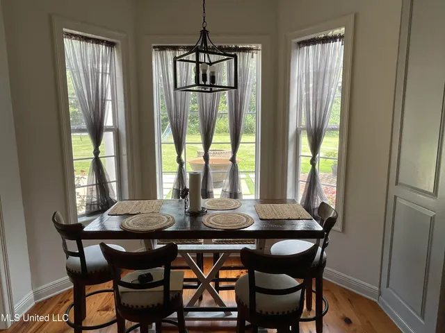 $529,000 | 1063 Precious Lane Southeast, Brookhaven, MS 39601