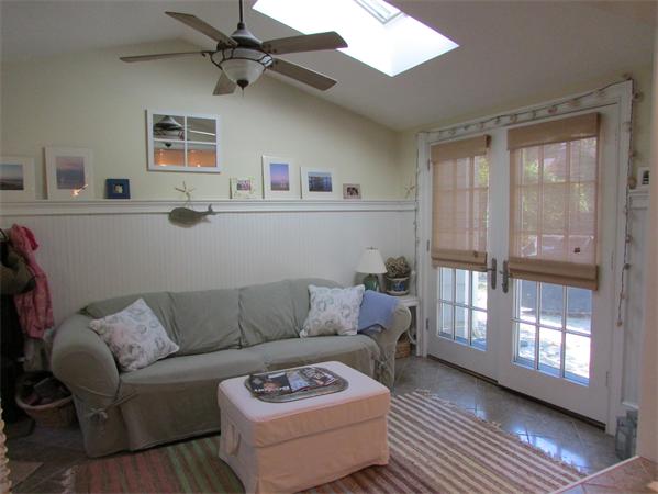 8 Beechwood Road Ipswich, MA 01938 - Photo 3 of 30 Gallery Image 3