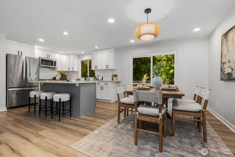 $1,175,000 | 17378 Northeast 160th Street, Woodinville, WA 98072