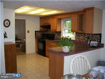 1207 Almshouse Road Warminster, PA 18974 - Photo 9 of 12 Kitchen