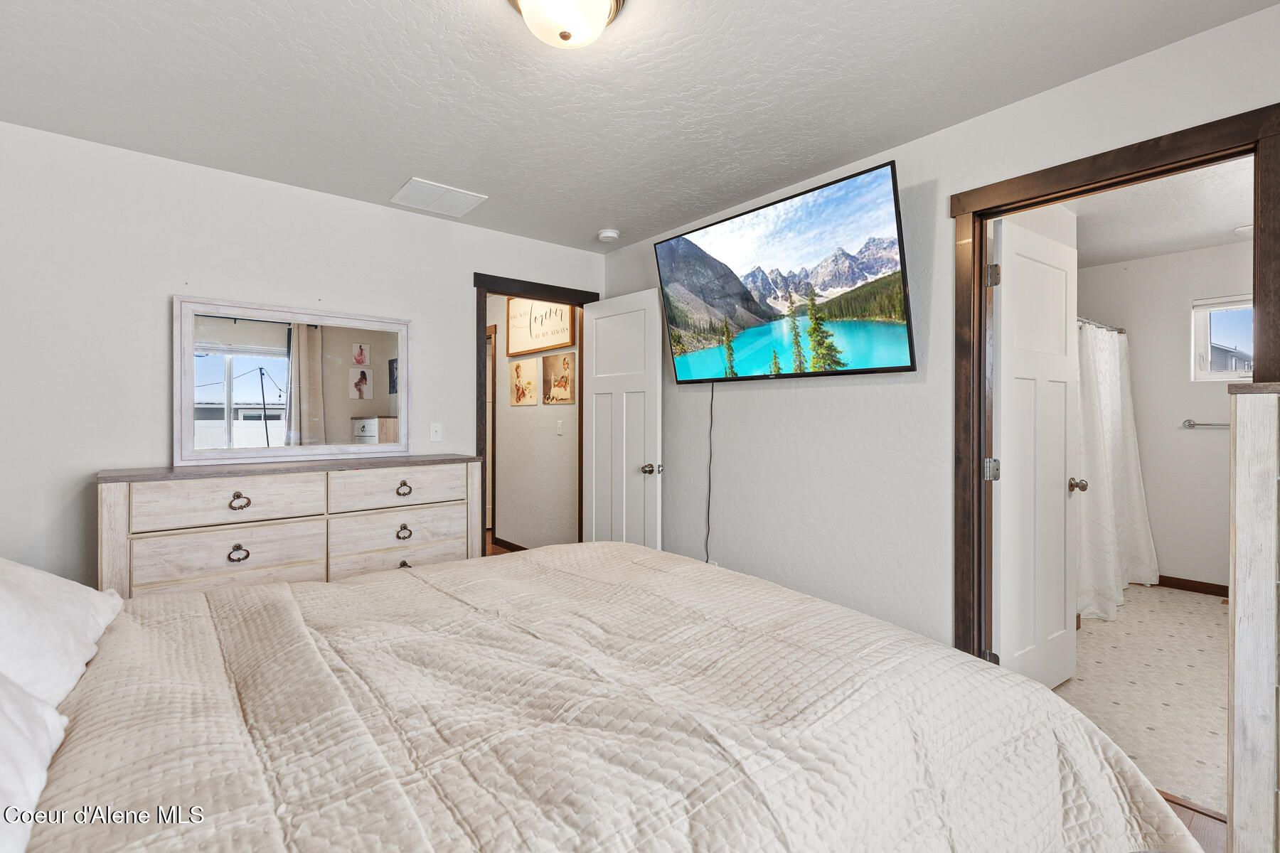 5914 West Irish Drive Rathdrum, ID 83858 - Photo 12 of 20 5914WIrishCir-12