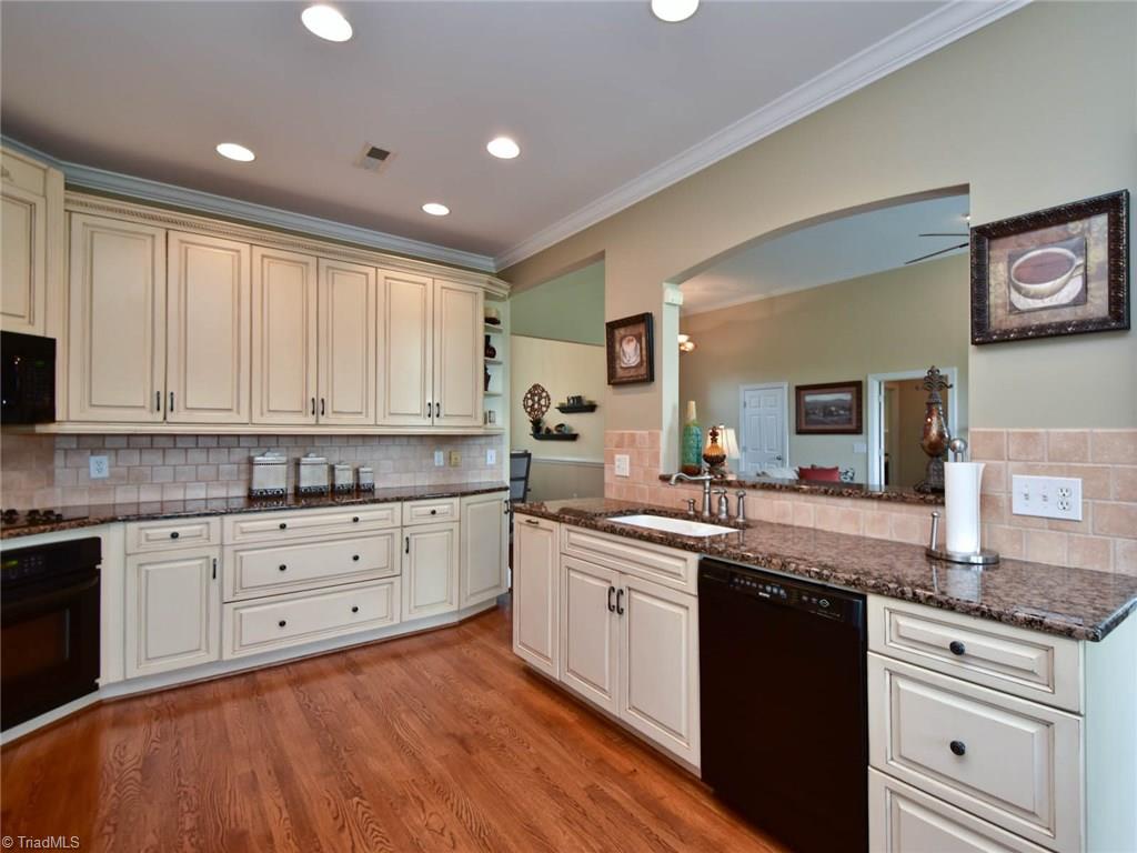 5303 Red Fox Drive Oak Ridge, NC 27310 - Photo 9 of 29