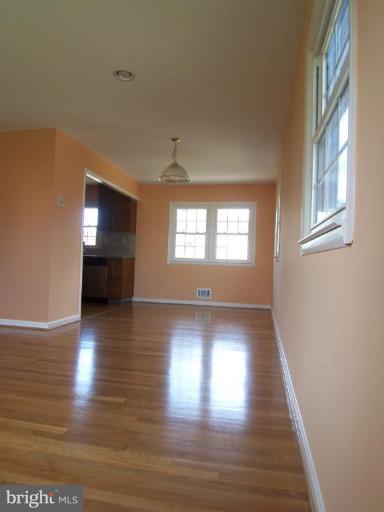21 West Timonium Road Lutherville-Timonium, MD 21093 - Photo 3 of 17 Living Room/Dining Room