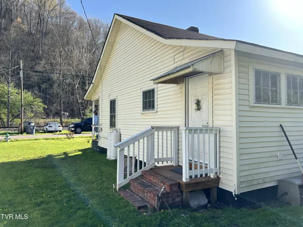 $66,000 | 2921 Imboden Road, Appalachia, VA 24216