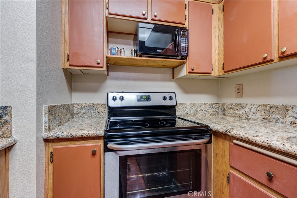19 Hemlock Rancho Santa Margarita, CA 92688 - Photo 9 of 25