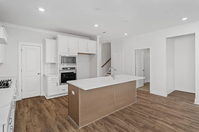 $789,990 | 646 Conifer Drive, Thompson's Station, TN 37179