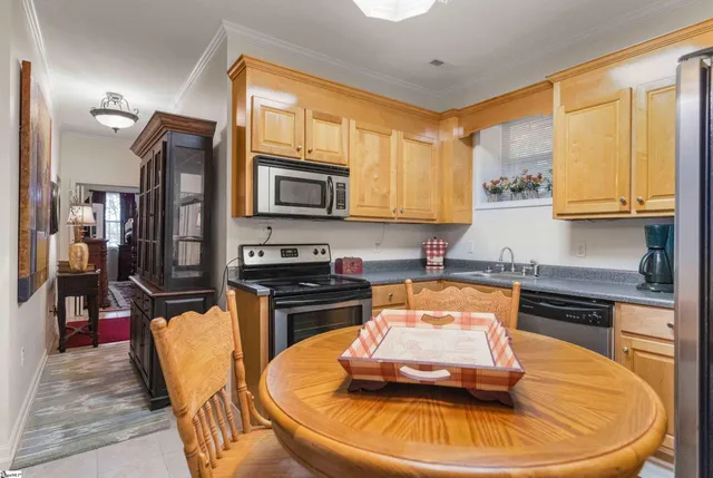 $619,900 | 138 Yacht Drive, Laurens, SC 29360