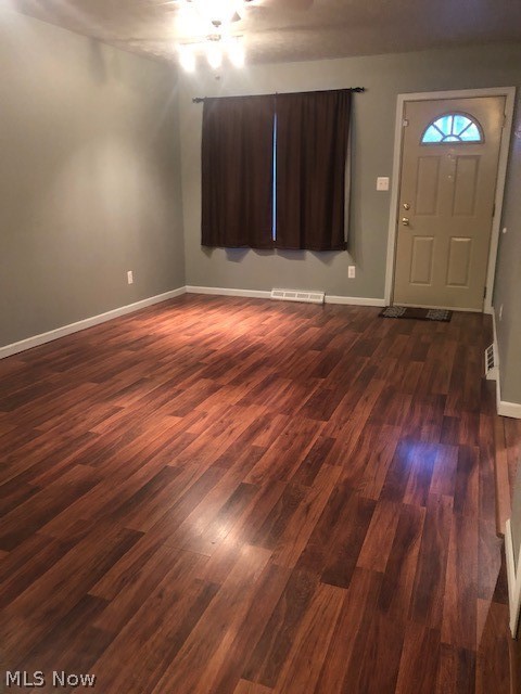 504 Gibbs Road Akron, OH 44312 - Photo 2 of 18