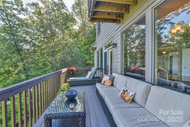 a view of sitting space and deck