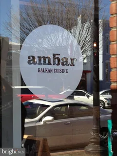 $750,000 | 403 12th Street Southeast, Washington, DC 20003