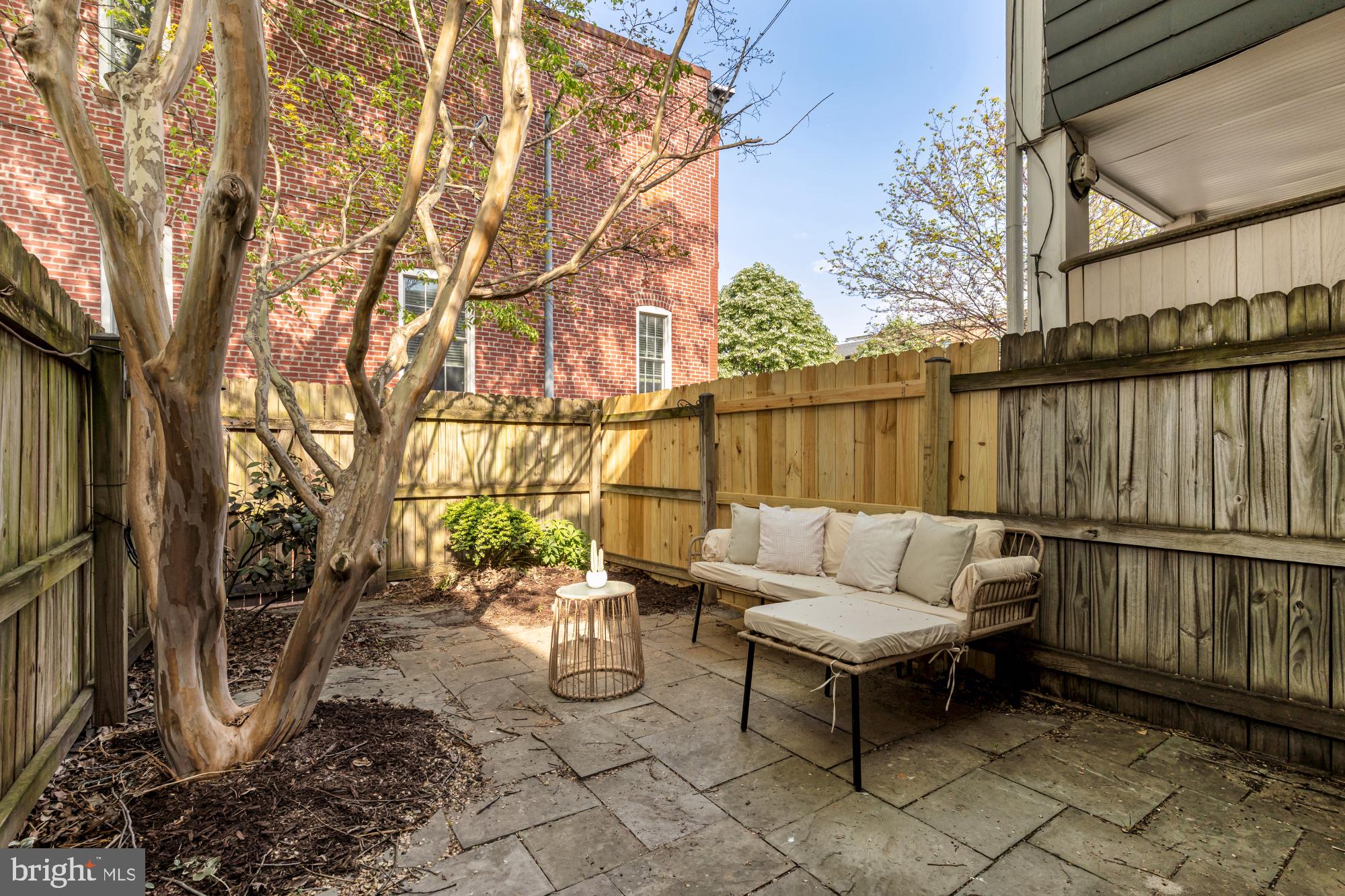 403 12th Street Southeast Washington, DC 20003 - Photo 9 of 22