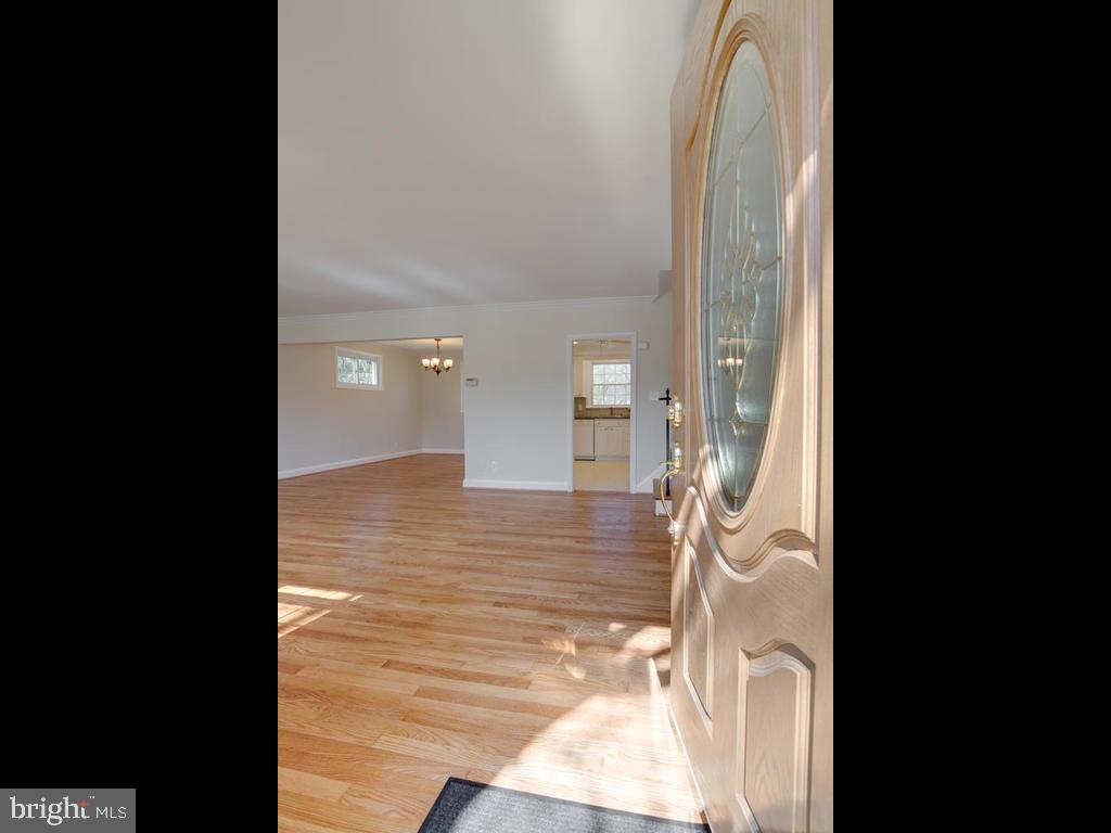 116 Felton Road Lutherville-Timonium, MD 21093 - Photo 3 of 40 Step inside for a tour