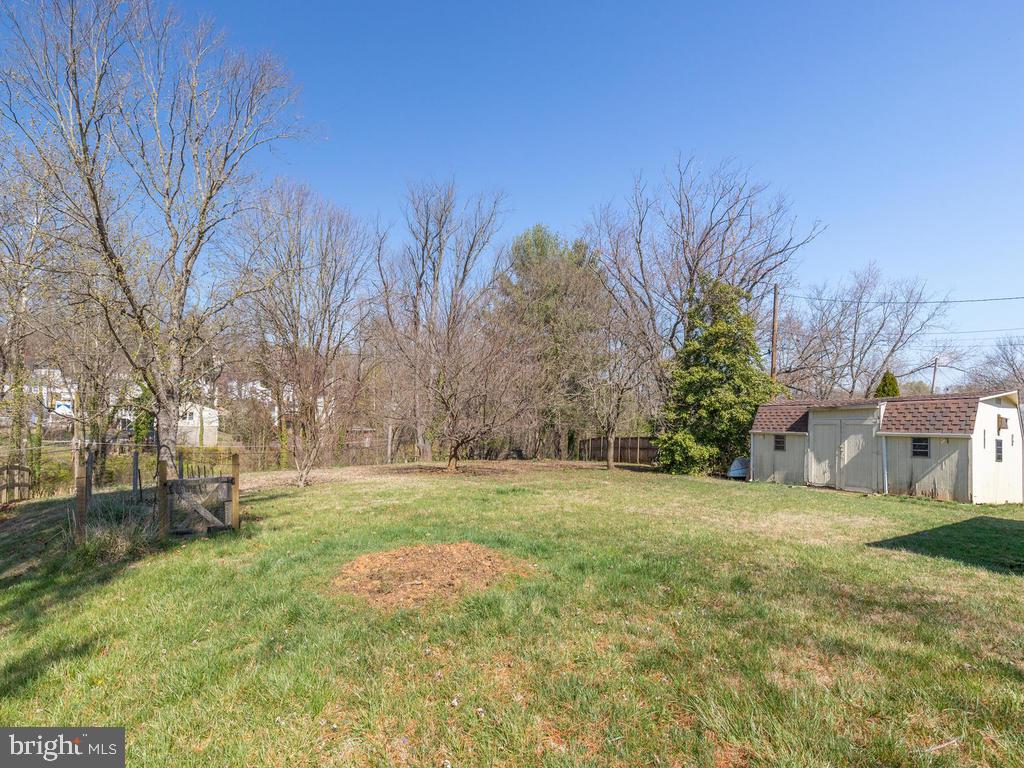 116 Felton Road Lutherville-Timonium, MD 21093 - Photo 34 of 40 Spacious, level backyard