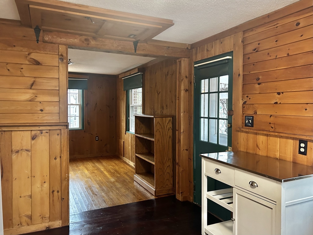 6 Long Farm Terrace, Unit 6 Greenfield, MA 01301 - Photo 4 of 24