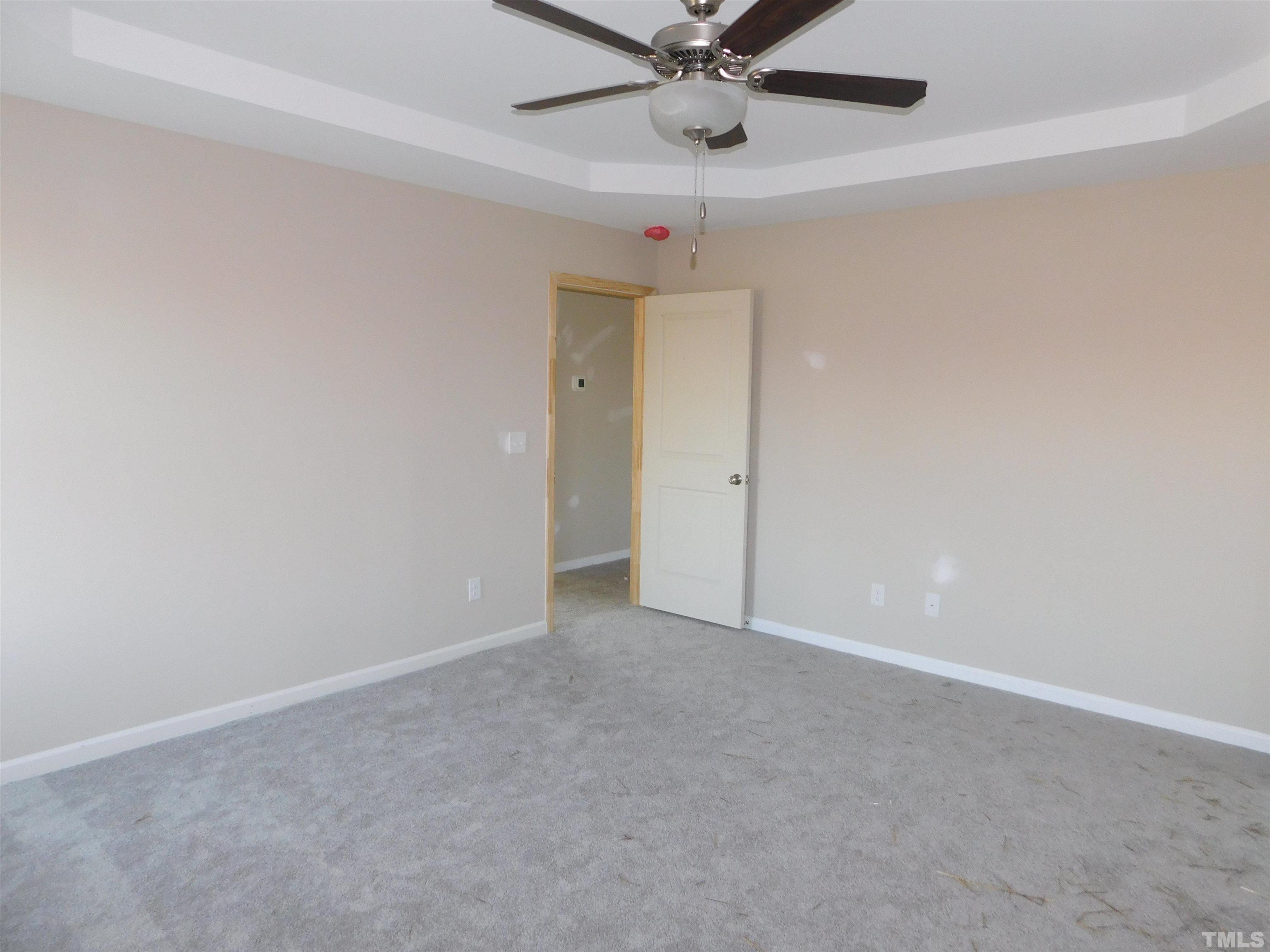82 Touchdown Way Benson, NC 27504 - Photo 10 of 23 Gallery Image 10