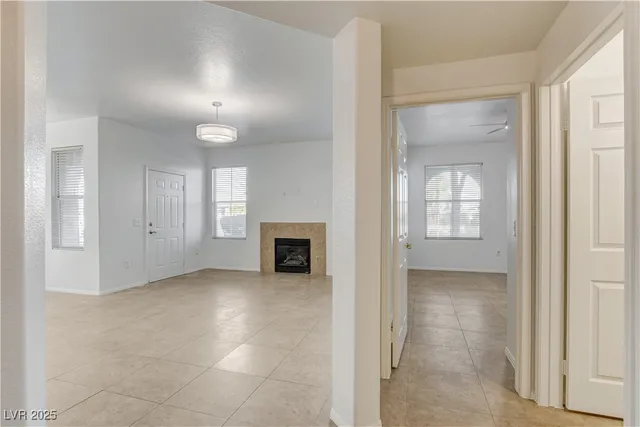 $1,850 | 9975 Peace Way, Unit 1034, Las Vegas, NV 89147