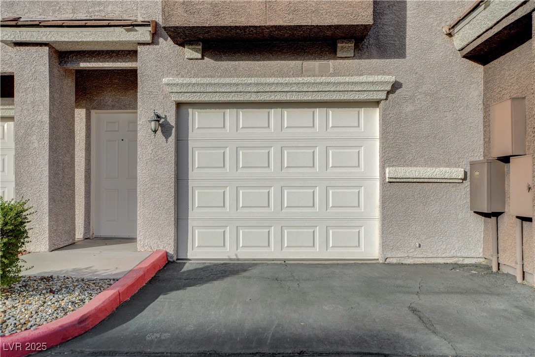 9975 Peace Way, Unit 1034 Las Vegas, NV 89147 - Photo 39 of 73 direct entry to the home