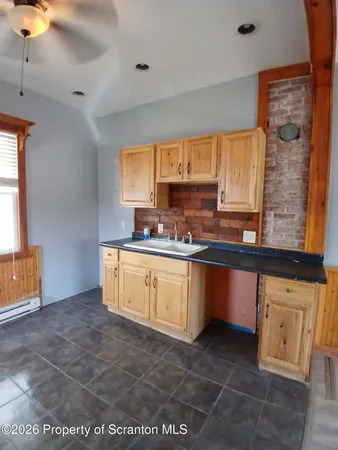 $1,500 | 47 East Parker Street, Scranton, PA 18509