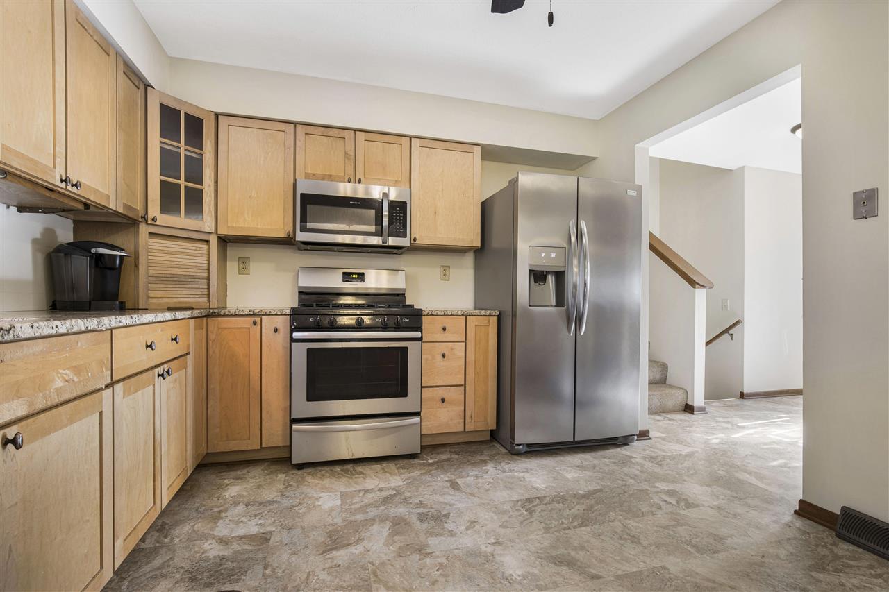 6205 Walnut Grove Road Loves Park, IL 61111 - Photo 5 of 22 Gallery Image 5