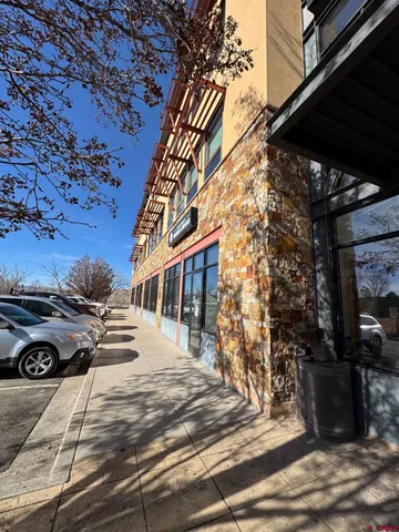 $2,000 | 1404 Hawk Parkway, Unit 302, Montrose, CO 81401