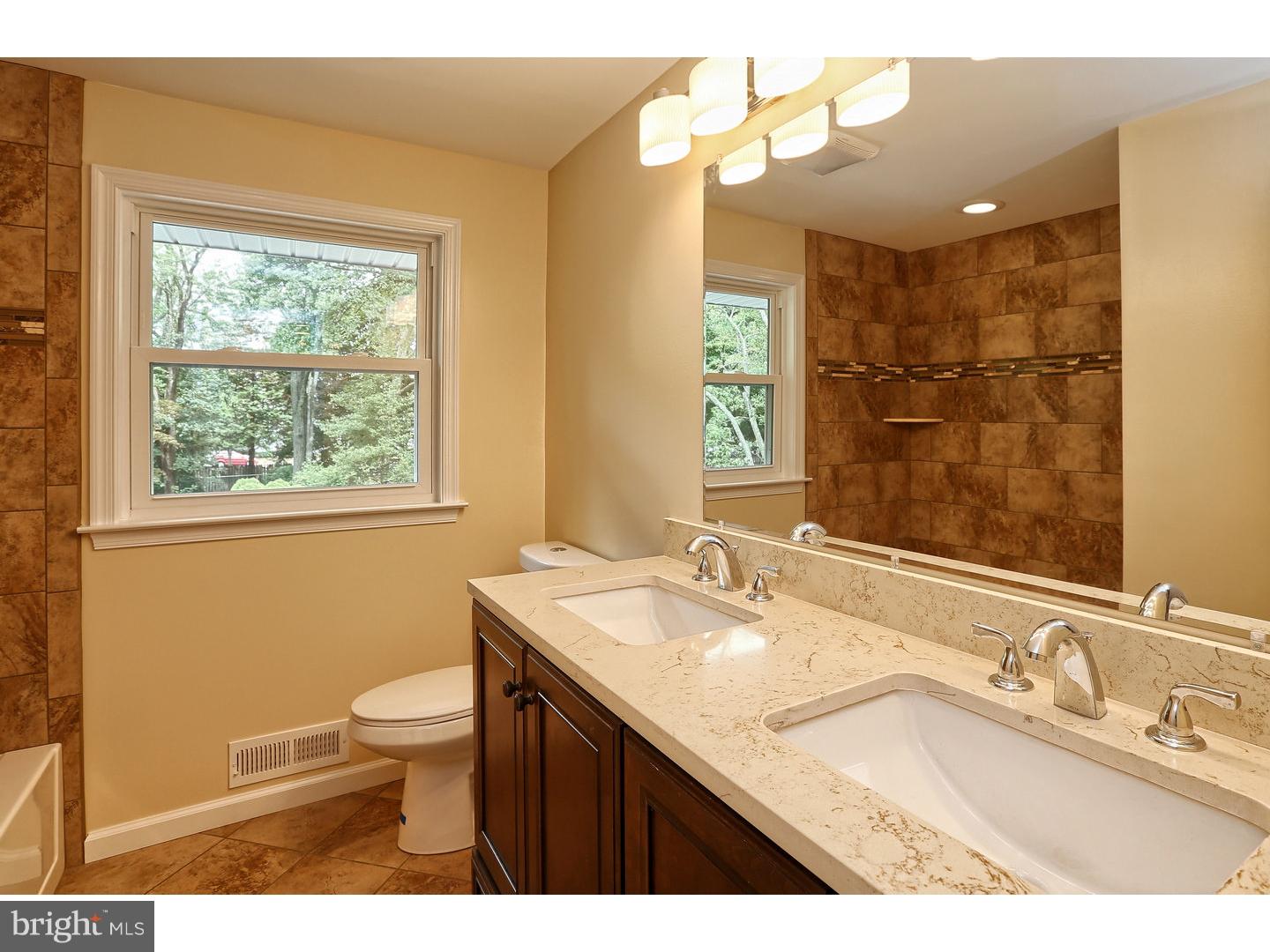 817 Hilltop Road Cinnaminson, NJ 08077 - Photo 12 of 18 Bathroom
