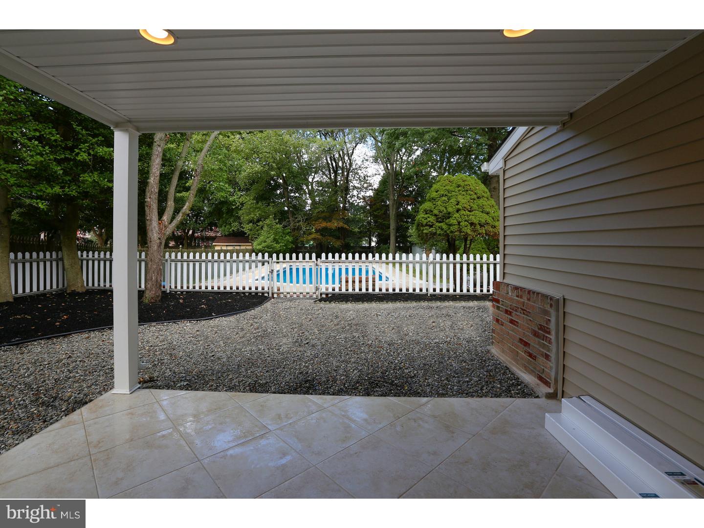 817 Hilltop Road Cinnaminson, NJ 08077 - Photo 16 of 18 Patio