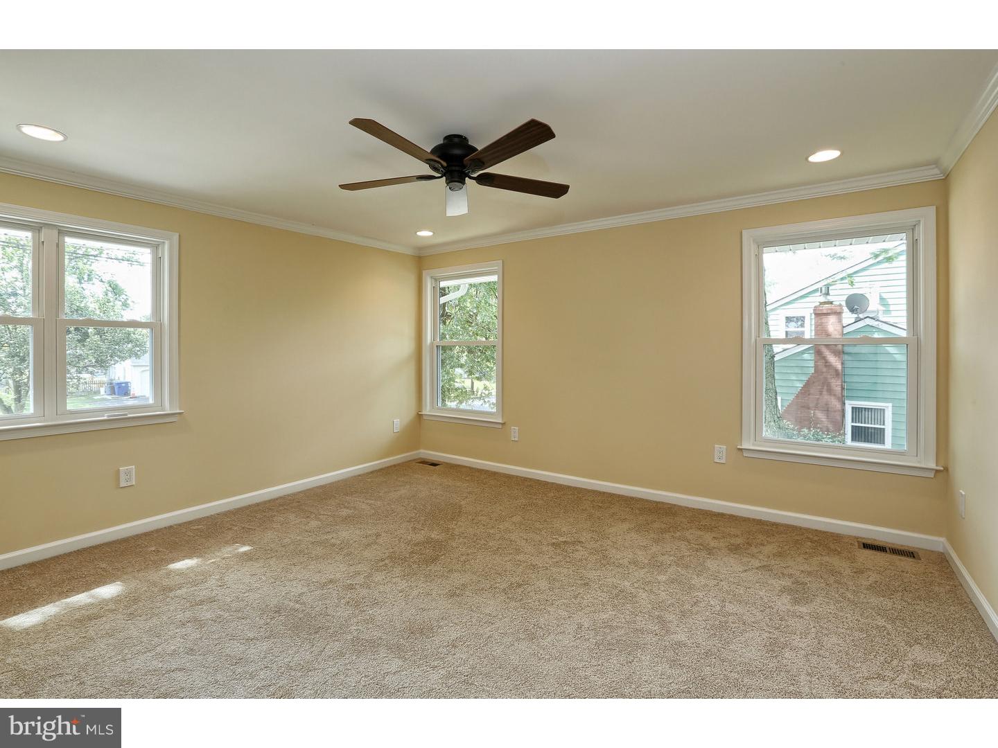 817 Hilltop Road Cinnaminson, NJ 08077 - Photo 9 of 18 Master Bedroom