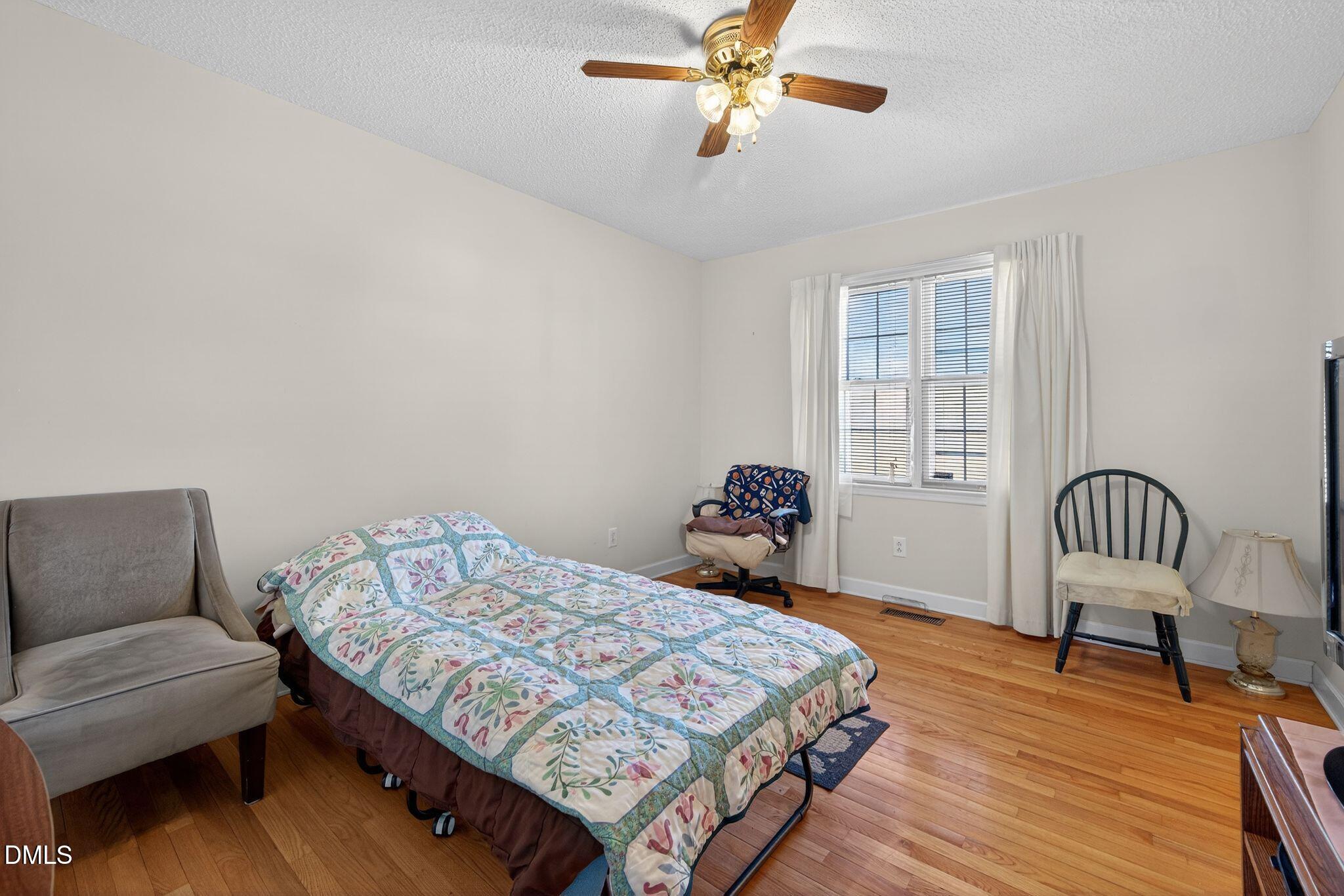 6571 Highway 231 Middlesex, NC 27557 - Photo 14 of 27 011