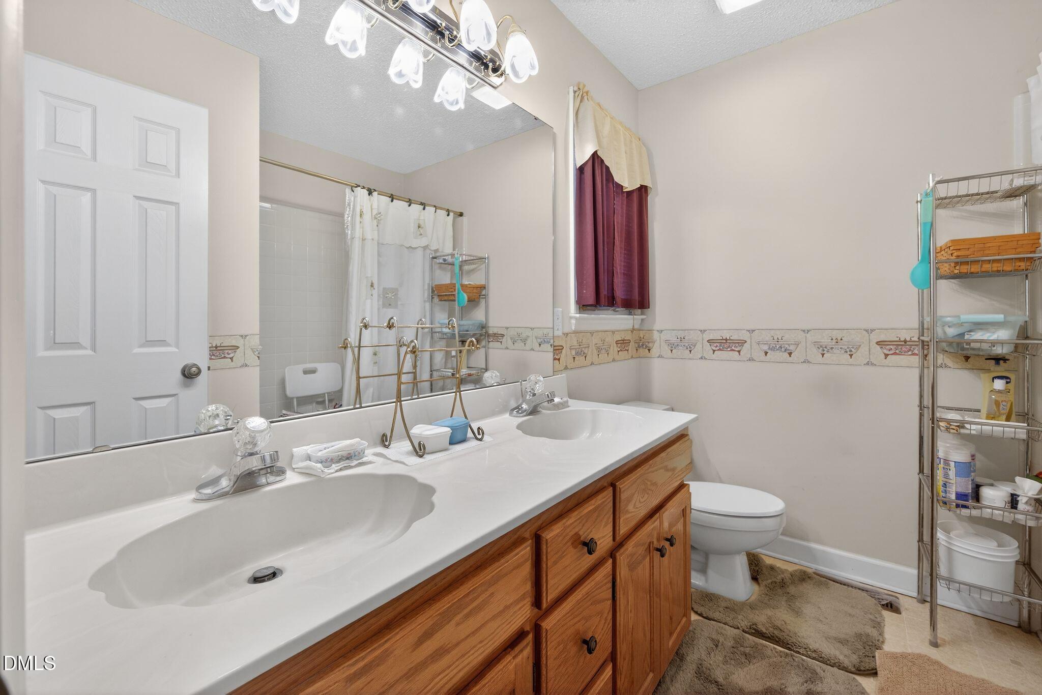 6571 Highway 231 Middlesex, NC 27557 - Photo 16 of 27 013