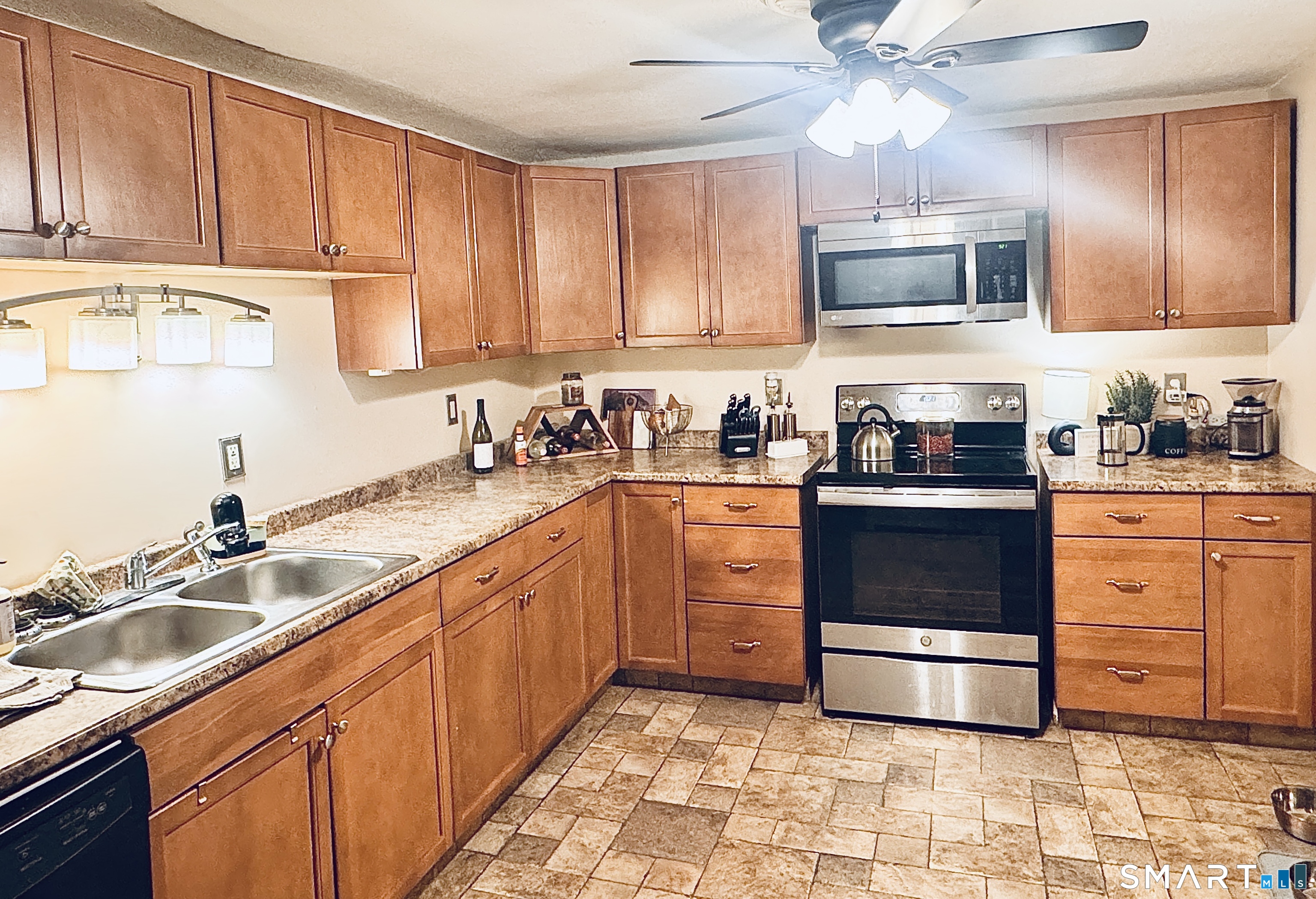 110 Lake Road, Unit A Andover, CT 06232 - Photo 2 of 13